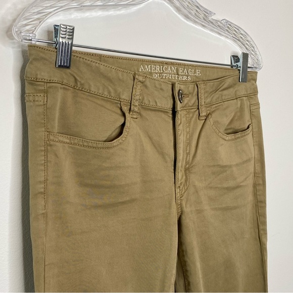 American Eagle Outfitters Khaki Sateen Jegging - Picture 2 of 10